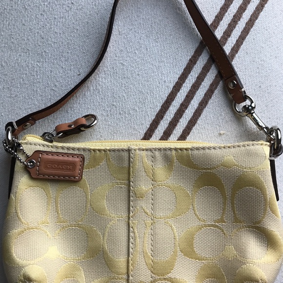 Authentic Coach Mini Bag - Picture 3 of 3
